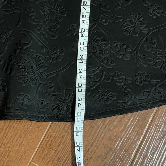 Target Sleeveless black floral embossed dress mesh bodice size medium fit flare - Picture 10 of 16